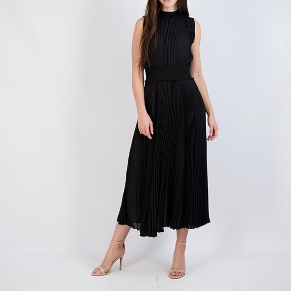 $168 Nanette Lepore black smocked mockneck pleated maxi dress 10